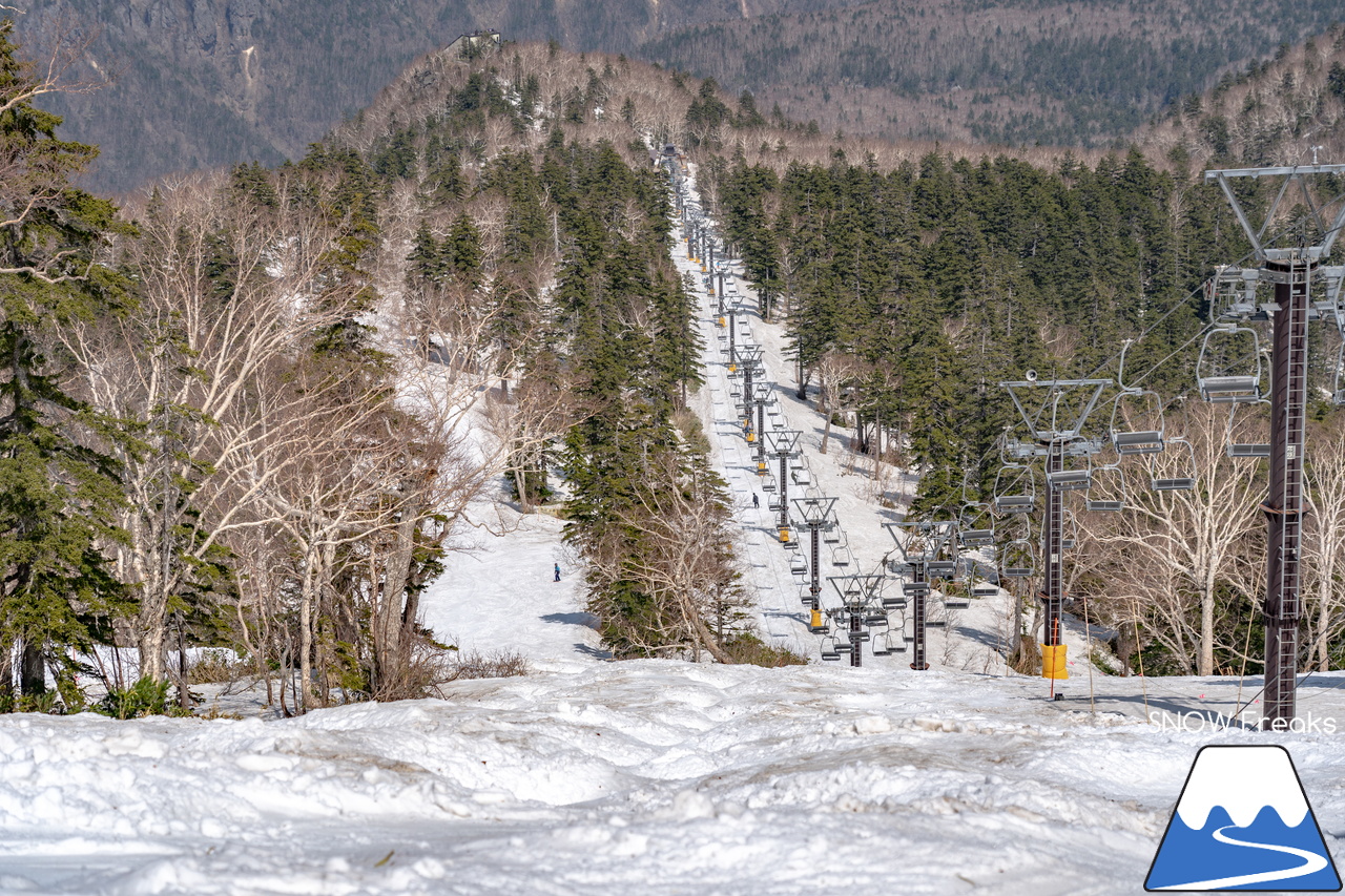 大雪山層雲峡・黒岳ロープウェイスキー場｜どんなに雪解けが早い春でも、北海道には『黒岳』があるという安心感。ありがとう、2023-2024。SNOW Freaks 今季最終レポート！